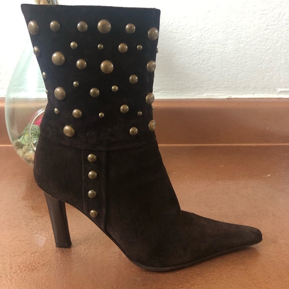 Charles David suede boots with brass studs - Picture 2 of 6